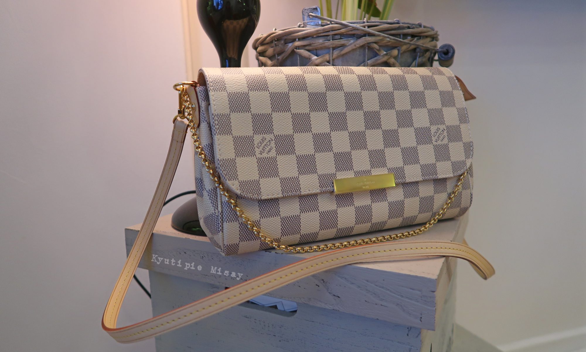 Louis Vuitton, Bags, Louis Vuitton Damier Azur Favorite Mm